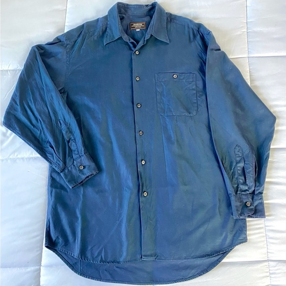 (SOLD on other platform)Neiman Marcus button down - Picture 4 of 4